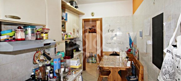 5 bedrooms Apartment in Bologna, Italy No. 352618 6