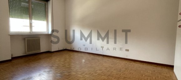 3 rooms Apartment in Schio, Italy No. 263145 10