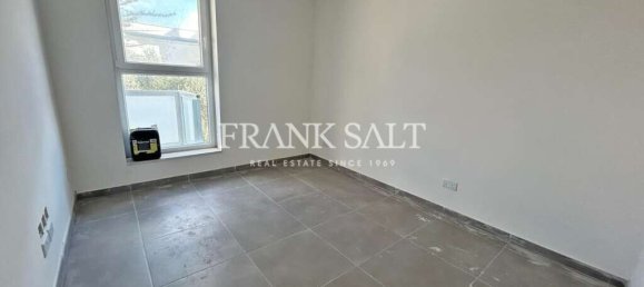 Apartamento T2 em Saint Paul's Bay, Malta N.º 356 5