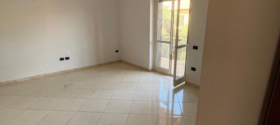 5 Schlafzimmer Villa in Giugliano in Campania, Italy, Nr. 327461 17