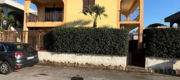 5 Schlafzimmer Villa in Giugliano in Campania, Italy, Nr. 327461 5