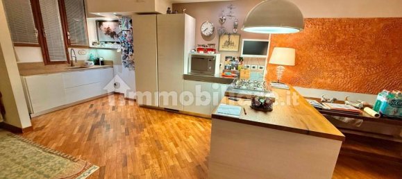 2 Schlafzimmer Wohnung in Lainate, Italy, Nr. 196950 8