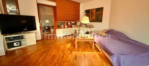 2 Schlafzimmer Wohnung in Lainate, Italy, Nr. 196950 12