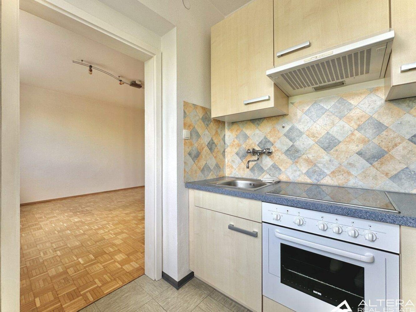 Studio à Eggenberg, Austria No. 134809