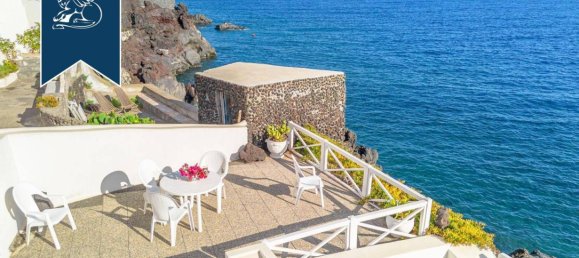 Villa de 3 dormitorios en Lipari, Italy No. 200821 26