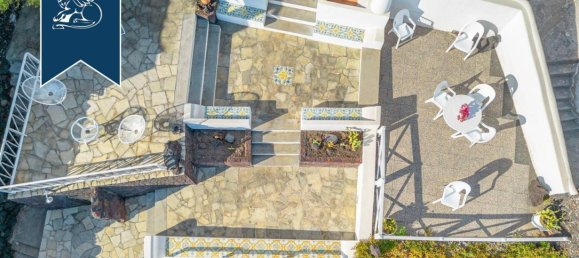 Villa de 3 dormitorios en Lipari, Italy No. 200821 18