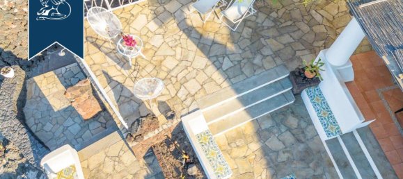 Villa de 3 dormitorios en Lipari, Italy No. 200821 16