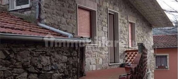 2 bedrooms Apartment in Sarzana, Italy No. 269275 4