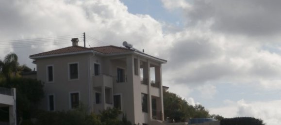 5 Schlafzimmer Haus in Tala, Cyprus, Nr. 9860 16