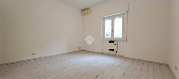 Apartamento de 2 dormitorios en Rome, Italy No. 212461 12