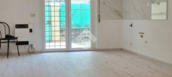 Apartamento de 2 dormitorios en Rome, Italy No. 212461 4