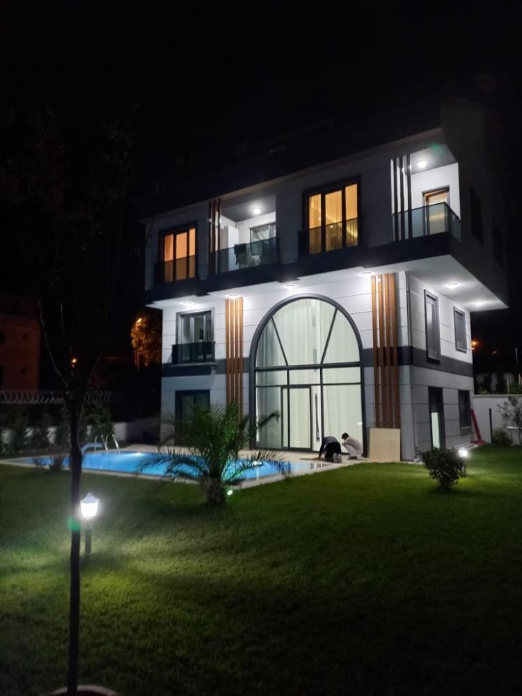 فيلا 6+2 في Istanbul, Turkey رقم 16218