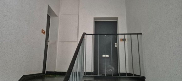 Квартира с 2 комнатами в Вильгельмштадт, Германия № 266974 5