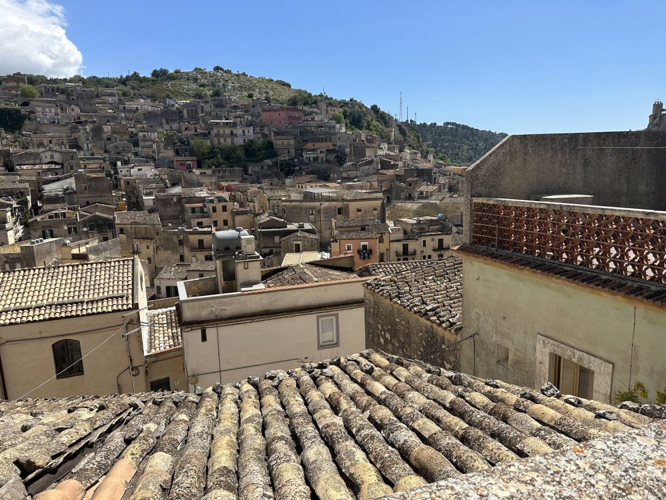 Casa de 4 habitaciónes en Modica, Italy No. 154468
