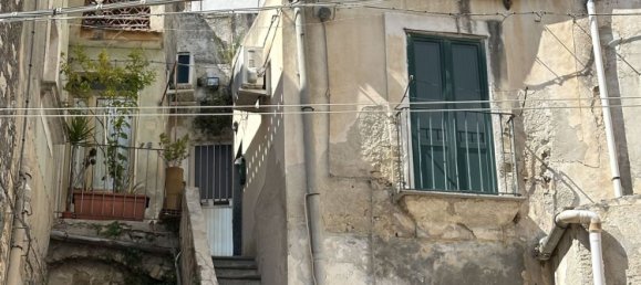 Casa de 4 habitaciónes en Modica, Italy No. 154468 35