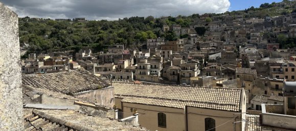 Casa de 4 habitaciónes en Modica, Italy No. 154468 11
