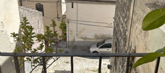 Casa de 4 habitaciónes en Modica, Italy No. 154468 2