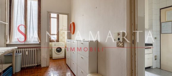 2 bedrooms Apartment in Milan, Italy No. 243503 10