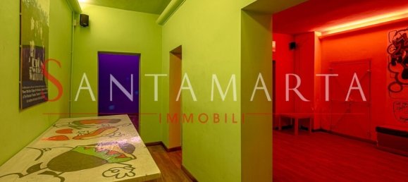 2 bedrooms Apartment in Milan, Italy No. 243503 19