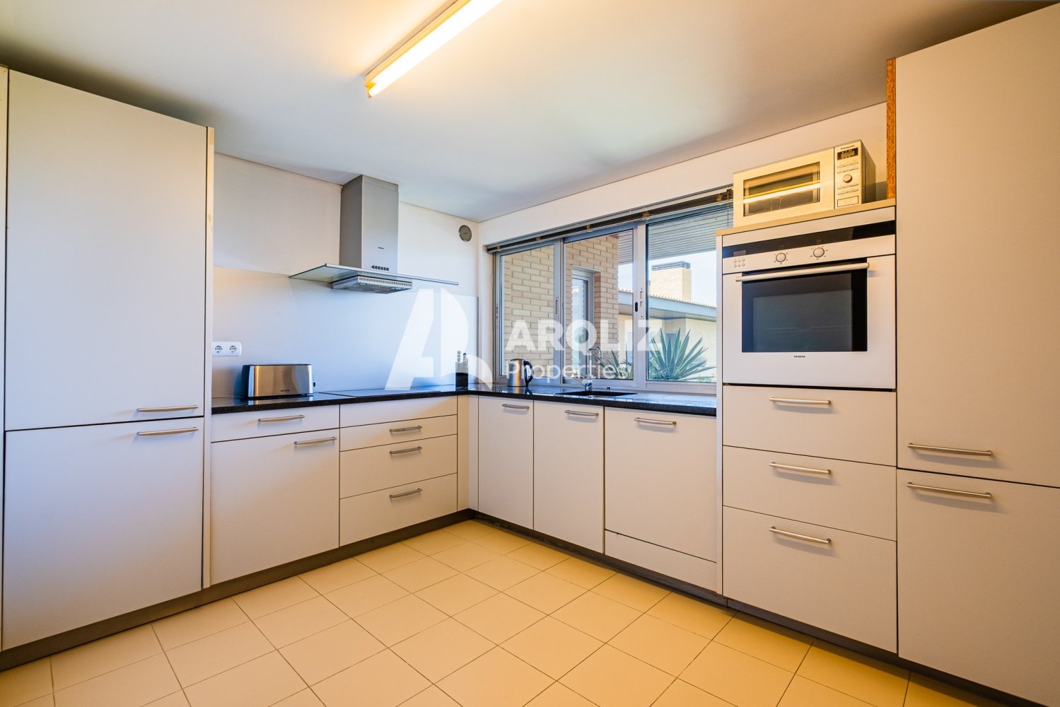 2 bedrooms Apartment in Quarteira, Portugal No. 263635