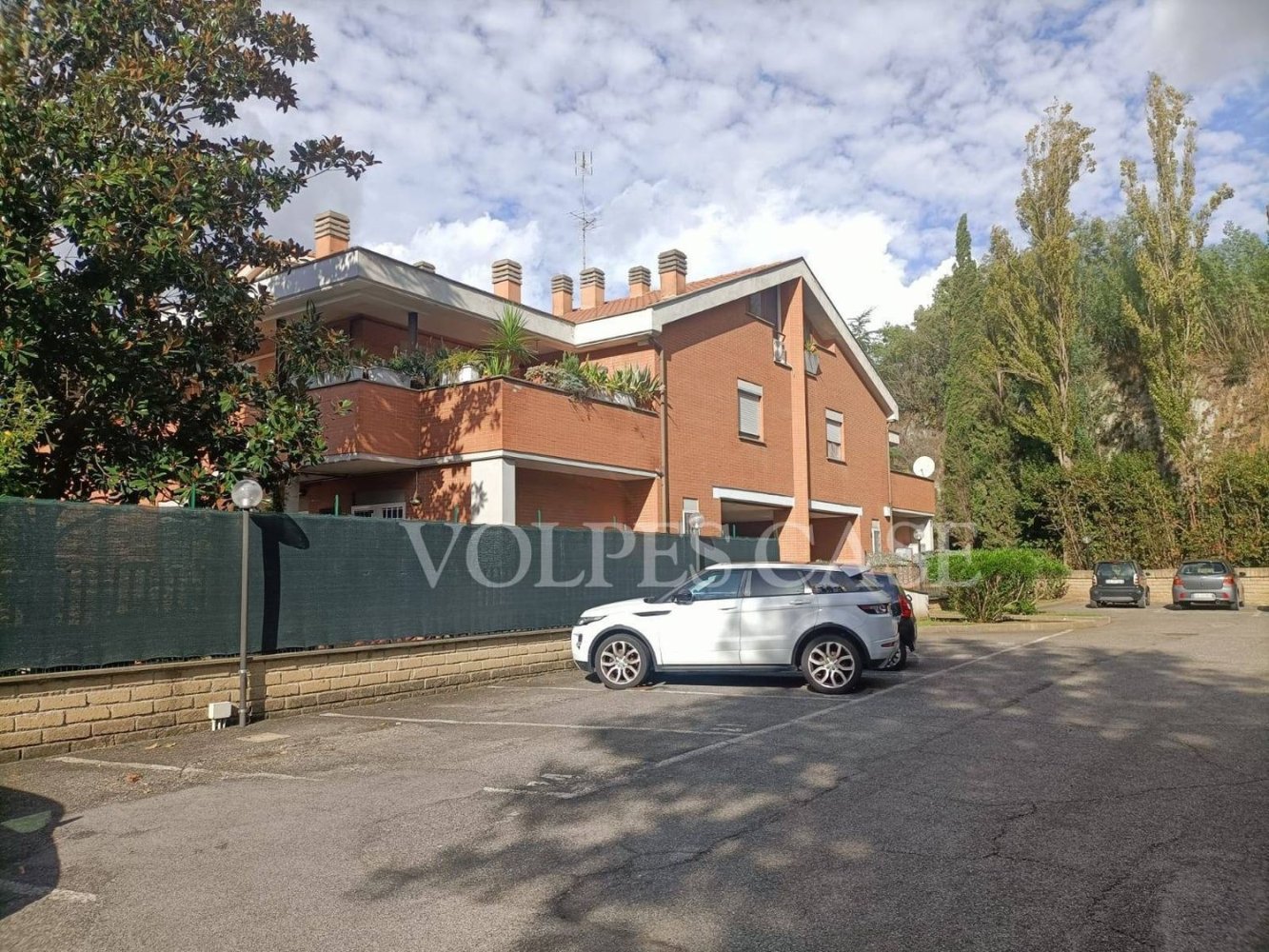 3 rooms Apartment in Rome, Italy No. 106838