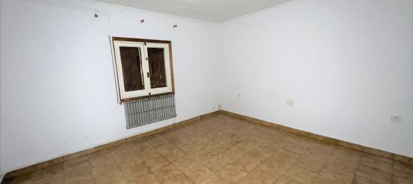 3 bedrooms House in Palacios Del Sil, Spain No. 74855 5