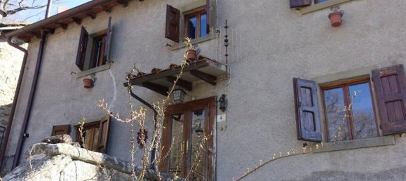 Вилла с 6 комнатами в Ареццо, Италия № 22509 30