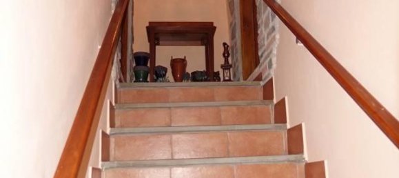 Вилла с 6 комнатами в Ареццо, Италия № 22509 48