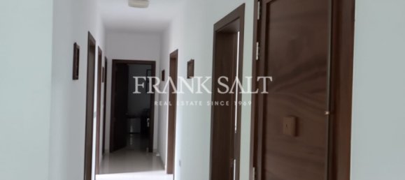 Escritório em Attard, Malta N.º 13169 5