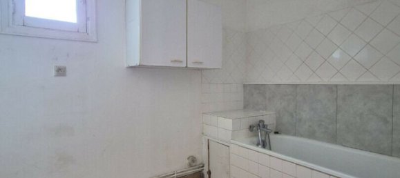 Здание 573м² в Майен, Франция № 360607 6