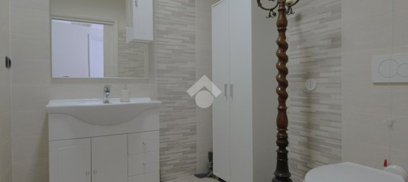 Квартира с 3 комнатами в Бриоско, Италия № 231685 4