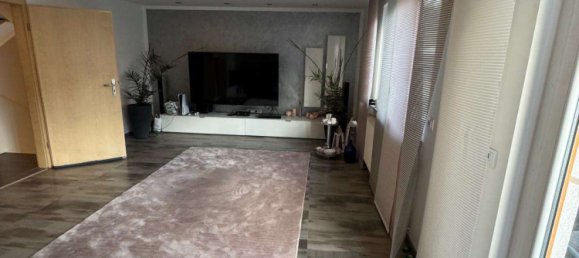 Casa de 4 dormitorios en Furth, Germany No. 109643 2