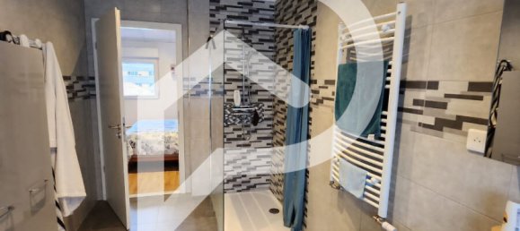 6 غرف نوم منزل في Mont-Saint-Martin, France رقم 71315 11