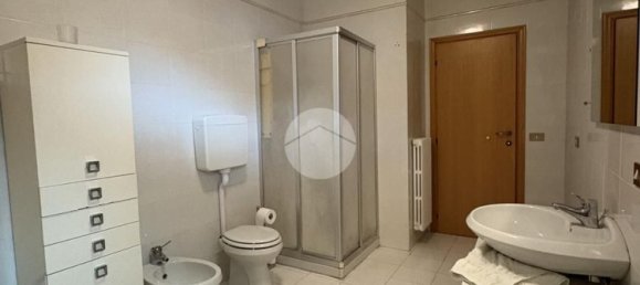 4 bedrooms Apartment in Rimini, Italy No. 376830 26