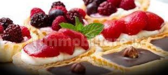 4 rooms Commercial property in Florence, Italy No. 48763 4