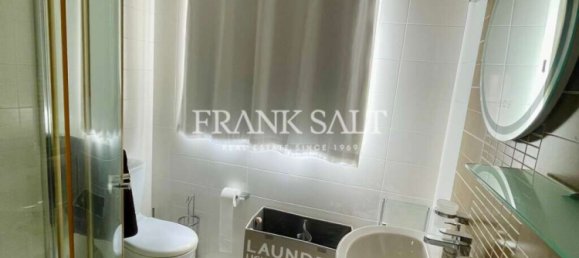 2 bedrooms Penthouse in Sliema, Malta No. 4630 12