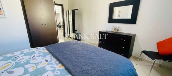 2 bedrooms Penthouse in Sliema, Malta No. 4630 15