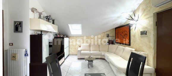 3 bedrooms Apartment in Cislago, Italy No. 331000 15