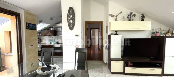 3 bedrooms Apartment in Cislago, Italy No. 331000 22