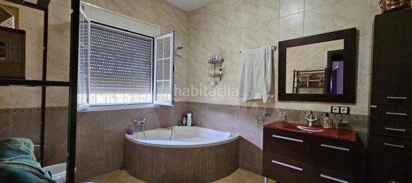 5 bedrooms House in Alcolea, Spain No. 103205 16