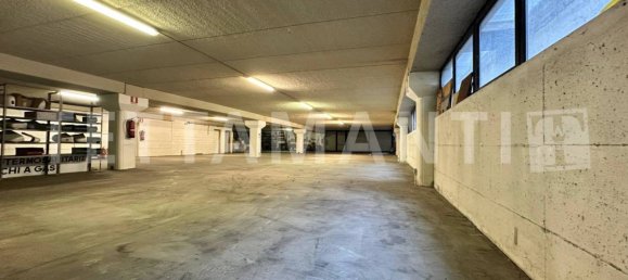 5 rooms Warehouse in Como, Italy No. 381227 11