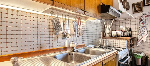 6 rooms Apartment in Poggibonsi, Italy No. 122832 6