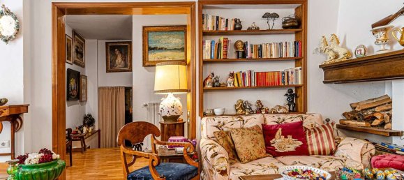 6 rooms Apartment in Poggibonsi, Italy No. 122832 4