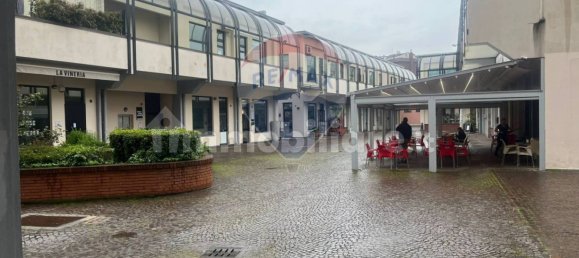 1-Zimmer Gewerbliche Immobilie in San Donato Milanese, Italy, Nr. 56999 3