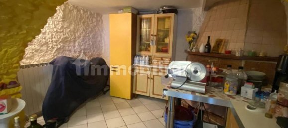 Villa de 4 dormitorios en Follo, Italy No. 261794 5