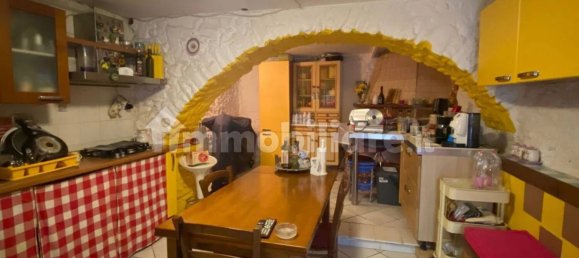 Villa de 4 dormitorios en Follo, Italy No. 261794 8