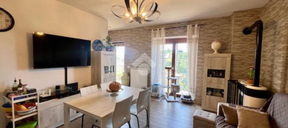 3-salle Maison à Montefiascone, Italy No. 5970 2