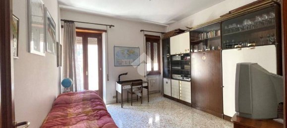 Apartamento de 3 dormitorios en Rome, Italy No. 24305 39