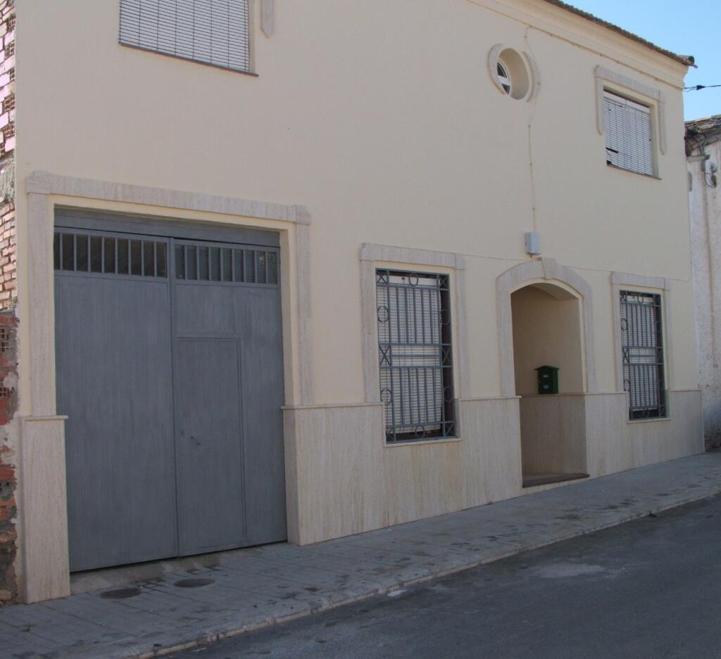 5 bedrooms Townhouse in Caniles, Spain No. 167004