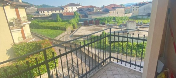 4 rooms Apartment in Castelgomberto, Italy No. 227936 12
